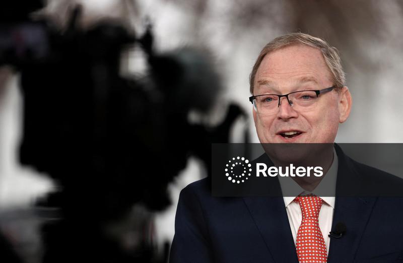 Casa Branca reduz expectativas de crescimento do emprego; Fed enfrenta o mesmo problema