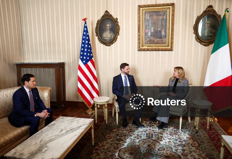 Meloni, da Itália, minimiza polêmica envolvendo ICE nas Olimpíadas ao se encontrar com Vance