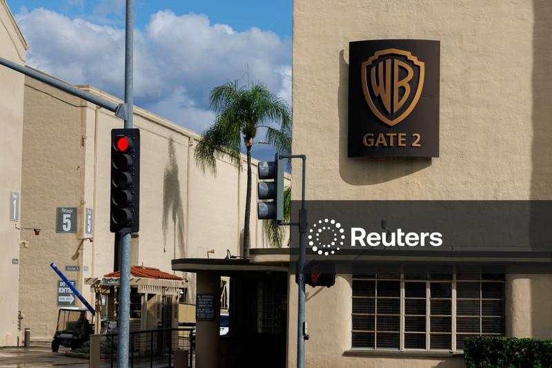 Paramount faz oferta hostil de US$108,4 bilhões pela Warner Bros Discovery