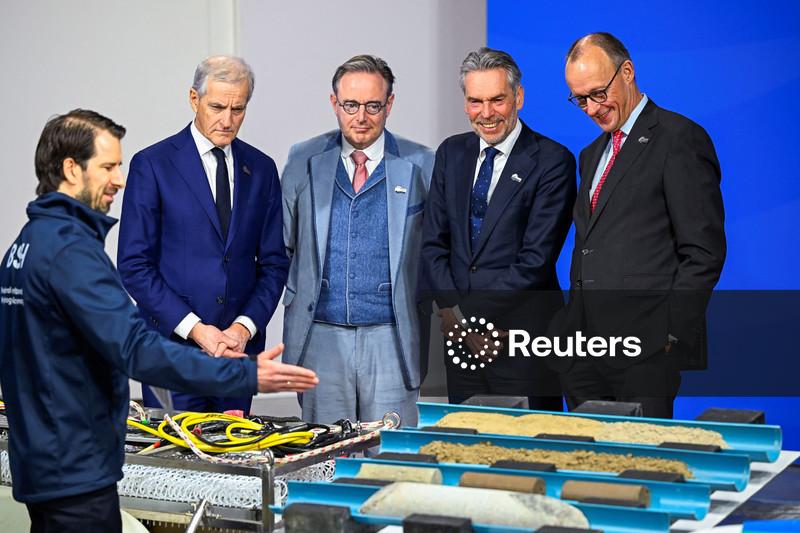 Nações europeias reforçam compromisso com energia eólica com promessa de 100 GW