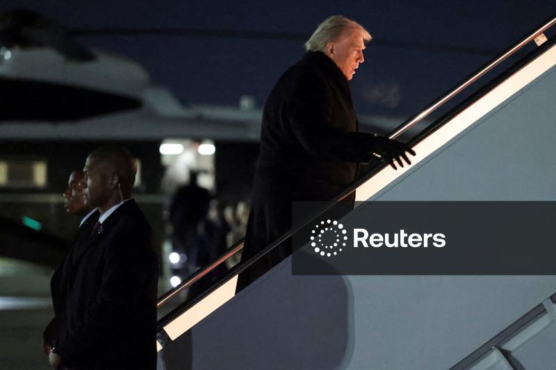 Determinado a conquistar Groenlândia, Trump enfrenta recepção difícil em Davos