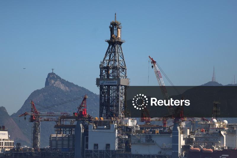 Exportação de petróleo pelo Brasil registra maior volume em quase 3 anos