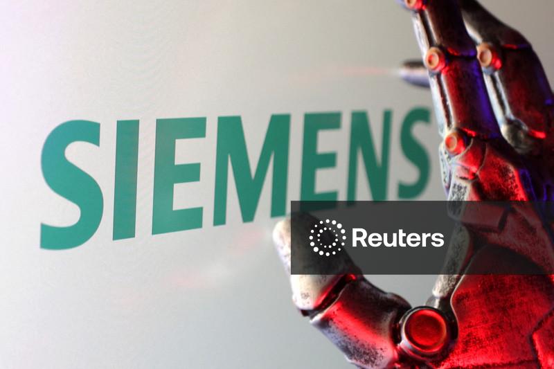 Siemens melhora perspectivas de lucro para 2026 devido à demanda por centros de dados