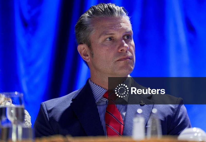 Secretário de Defesa dos EUA convoca Anthropic para discutir uso militar do Claude, informa site