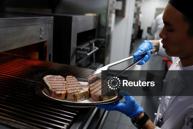 China prorroga investigação sobre importação de carne bovina até 2026, adiando possíveis restrições