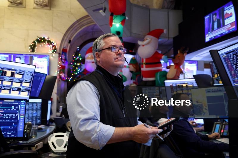 S&P 500 cai conforme investidores aguardam decisão do Fed sobre juros