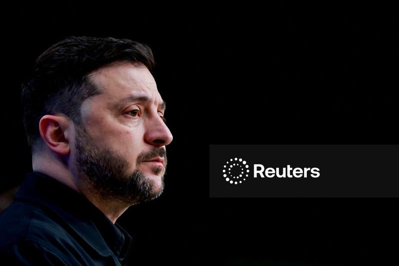 Zelenskiy diz que se reunirá com Trump no domingo para discutir território e garantias