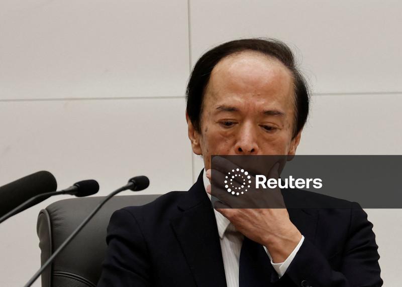 BC do Japão dá novos sinais de aumento dos juros no curto prazo com queda do iene