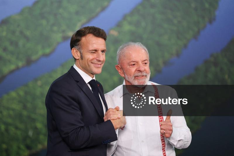 Em telefonema com Macron, Lula reafirma que acordo Mercosul-UE é bom para os dois blocos