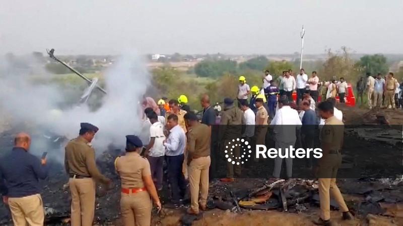 Queda de avião na Índia deixa 5 mortos, entre eles autoridade estadual