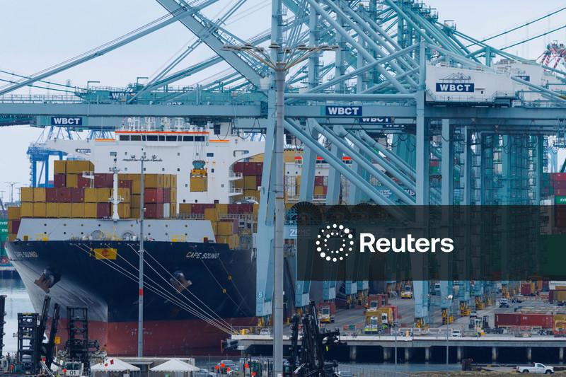 Déficit comercial dos EUA diminui em agosto com queda das importações