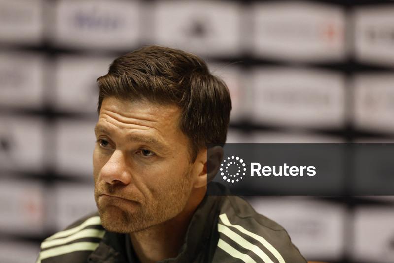 Xabi Alonso deixa o Real Madrid de comum acordo após sete meses