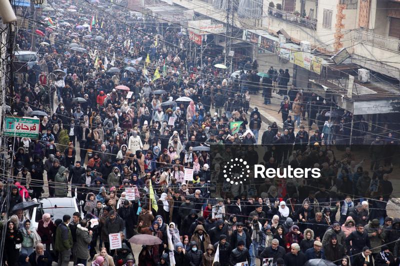Curdos da Síria protestam contra violência em Aleppo enquanto crescem temores de um conflito mais amplo