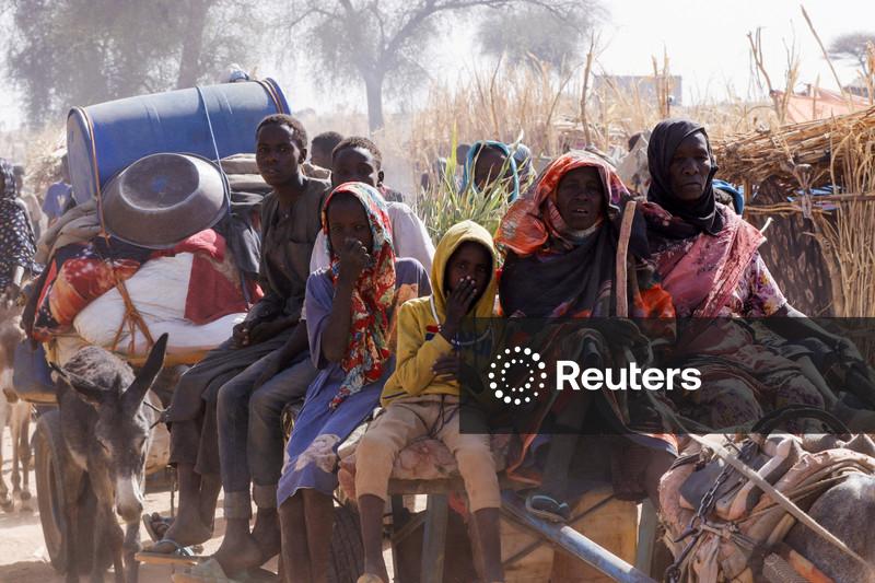 Porções de alimentos para o Sudão serão reduzidas por escassez de financiamento, diz PMA