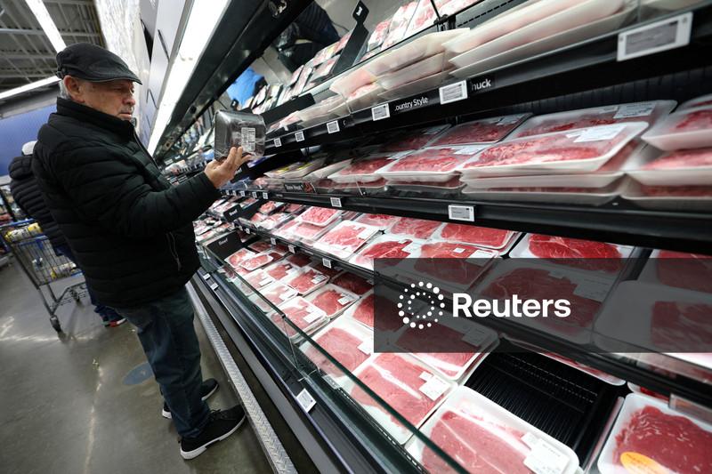 Vendas no varejo dos EUA superam expectativas em novembro