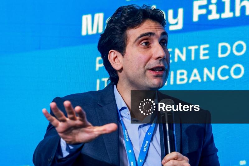 Galípolo reitera que momento é de "calibragem" da política monetária com "serenidade"