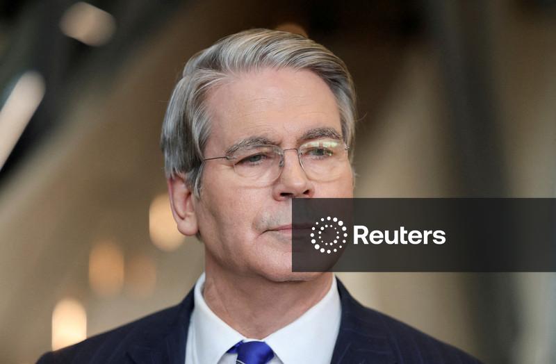 Secretário do Tesouro dos EUA diz que "anúncios substanciais" serão feitos em breve para reduzir preço do café