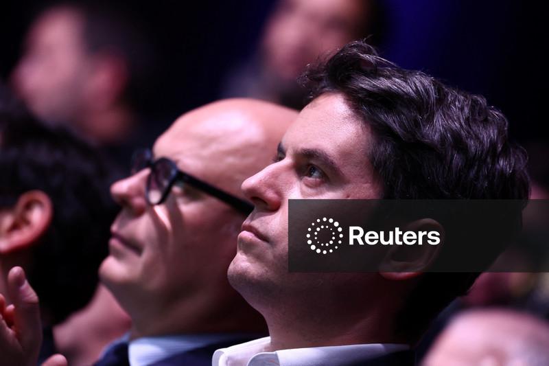 Ex-premiês franceses Philippe e Attal são nomes de centro preferidos para próxima eleição presidencial, mostra pesquisa