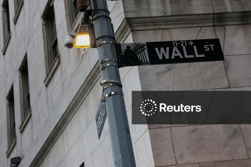 Wall Street tem pouca variação enquanto mercados avaliam dados de inflação abaixo do esperado