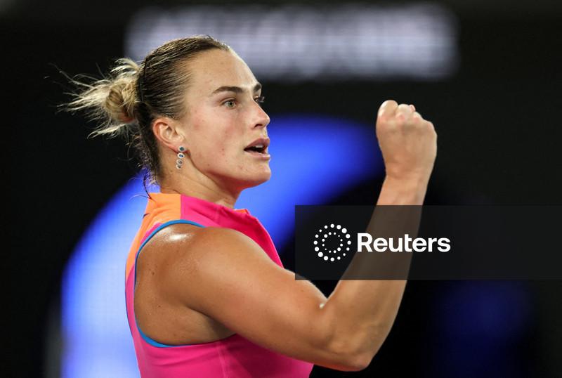 Sabalenka derrota Svitolina e chega à final do Aberto da Austrália