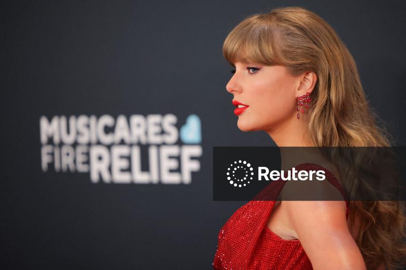 Taylor Swift pede bloqueio de marca registrada "Swift Home"