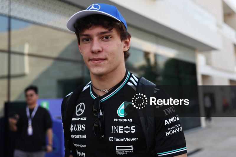 Red Bull lamenta ter sugerido que Antonelli facilitou ultrapassagem de Norris