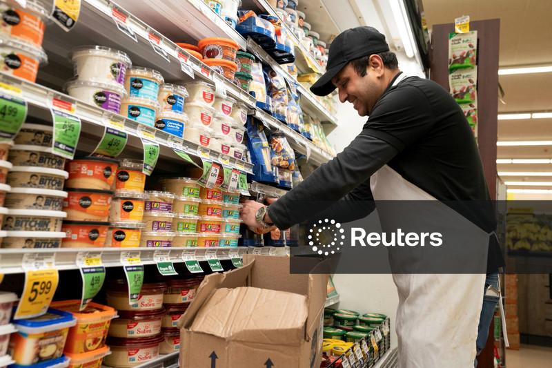 Confiança do consumidor dos EUA se deteriora em novembro