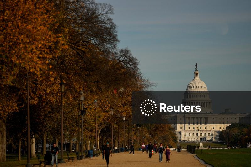 Câmara dos EUA derrota tentativas de conter campanha de Trump na Venezuela