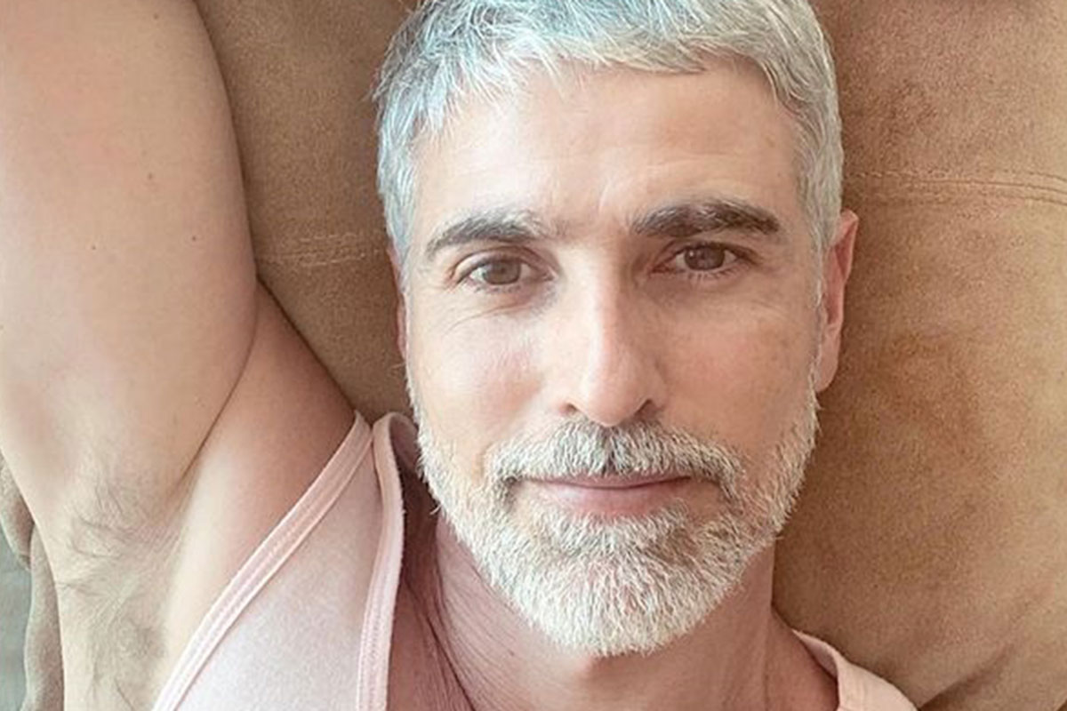 Reynaldo Gianecchini sobre nudes que recebe de fãs: 'pode mandar'