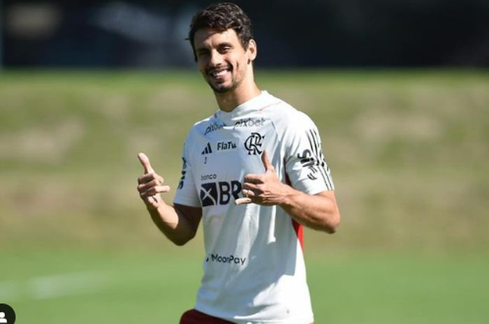 Dez jogadores com contratos no fim que podem reforçar seu time em 2024