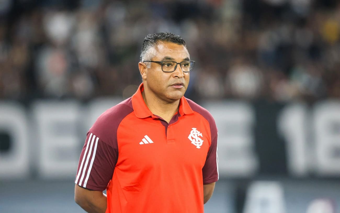 Inter demite técnico Roger Machado após derrota no Gre-Nal
