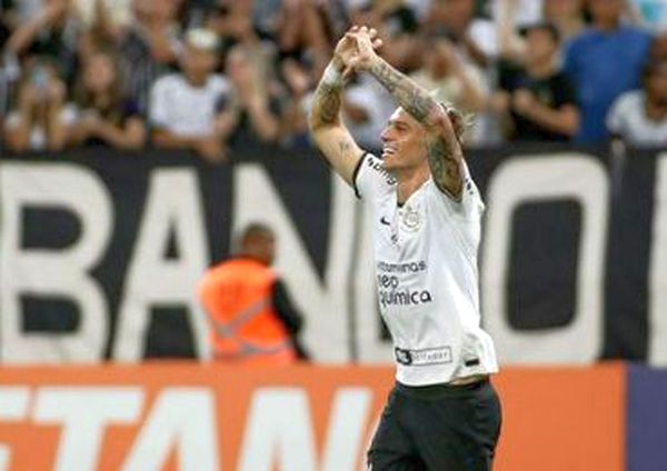Róger Guedes vai sair? Contrato e promessa de Duilio preocupam Corinthians