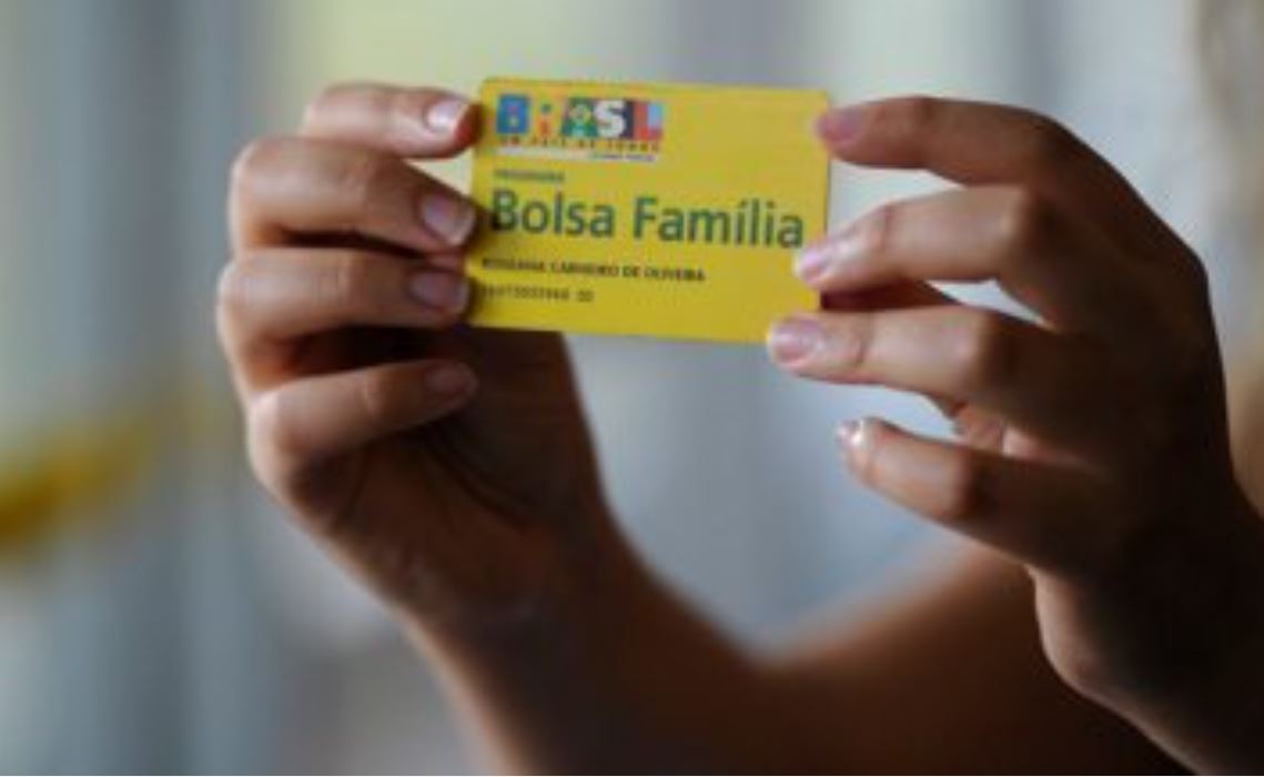 Substituto do Bolsa Família, Programa Auxílio Brasil vai reunir 6 benefícios