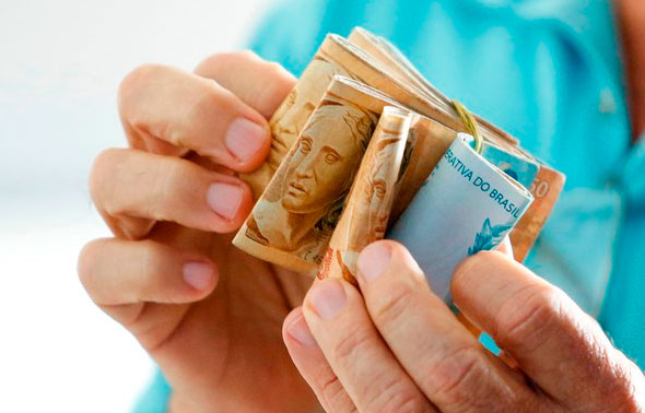 Salário mínimo sobe para R$ 1.412 a partir de janeiro de 2024