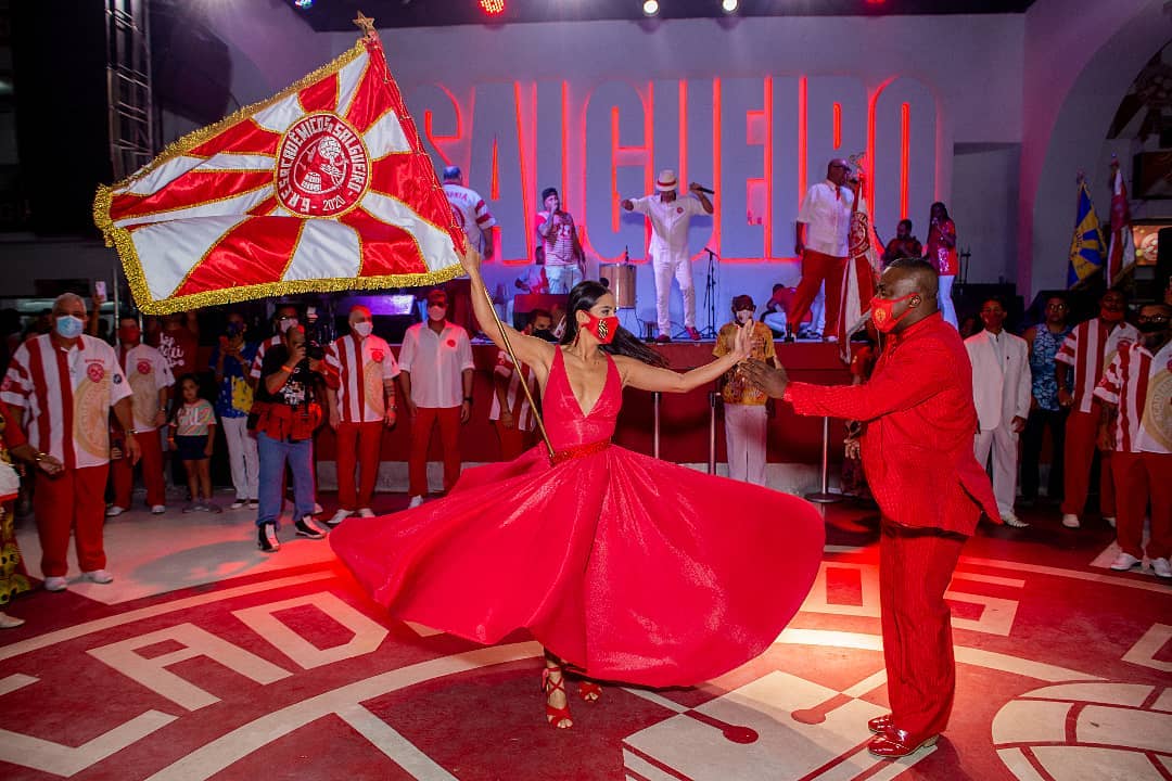 Sambas e toadas agitam Feijoada Salgueirense em Manaus