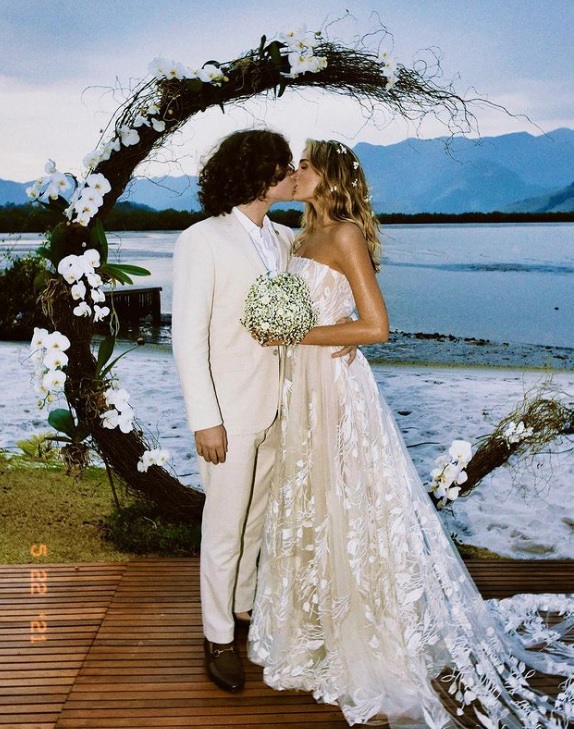 Veja fotos do casamento de Sasha Meneghel e João Figueiredo