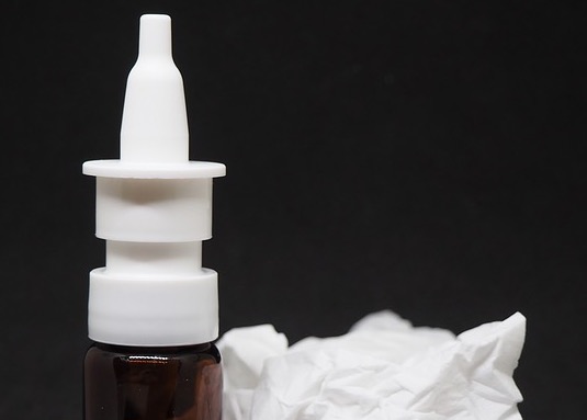 Spray nasal para depressão é aprovado no Brasil