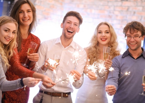 Pandemia: Infectologista dá dica de cuidados para festas de fim de ano