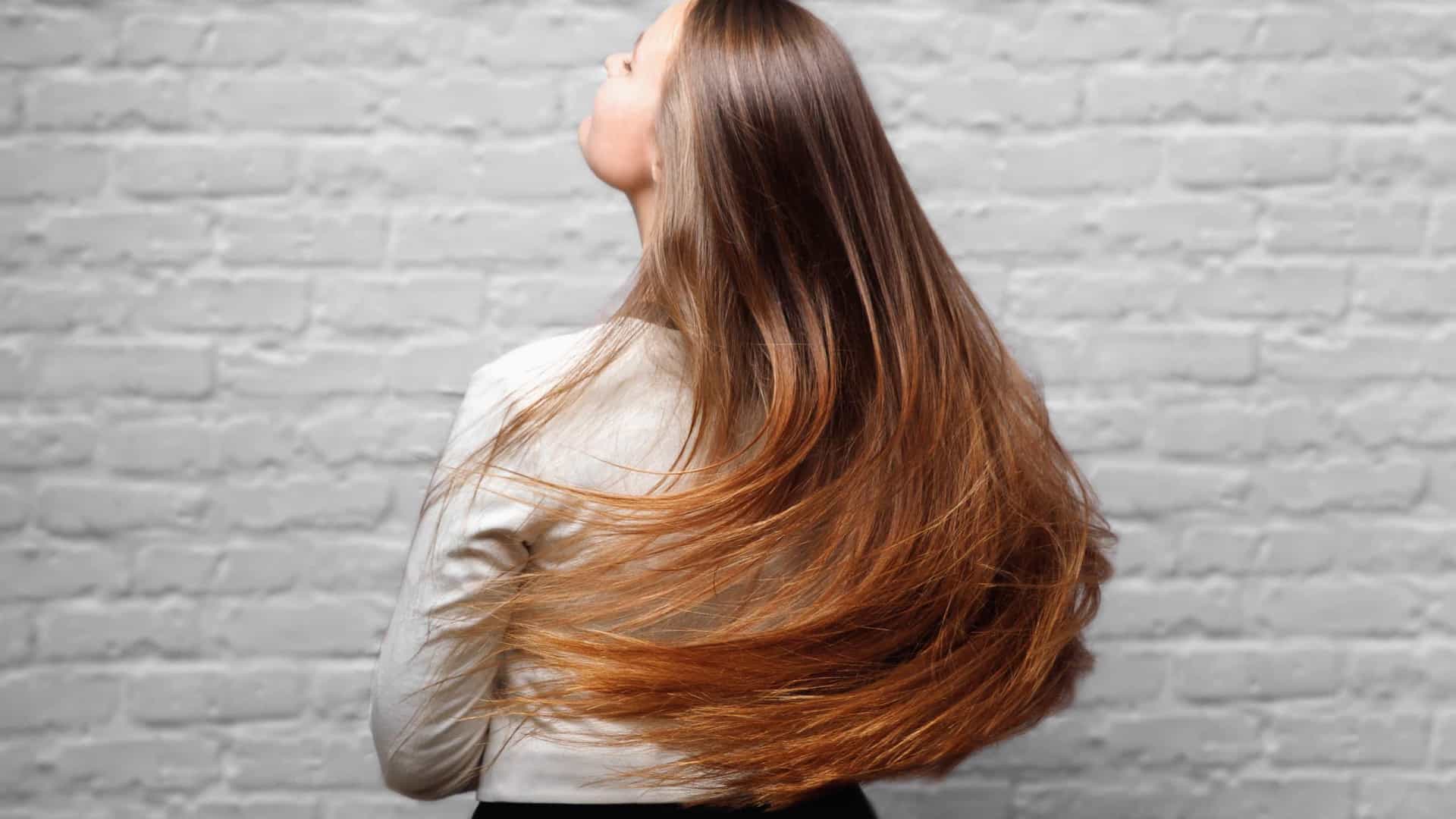 Máscara de leite quente para o cabelo; confira receita