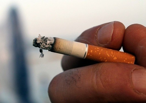 Fumantes podem ter maior risco de sintomas da Covid-19, aponta estudo