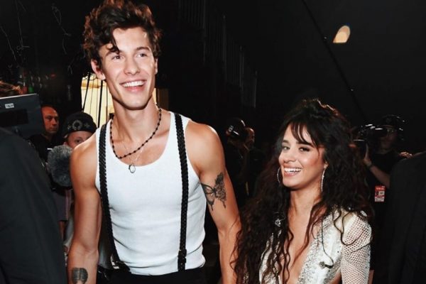 Camila Cabello e Shawn Mendes anunciam fim do namoro após 2 anos