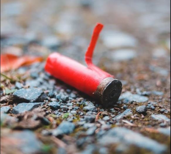 Homem é executado a tiros na frente da esposa em Manaus