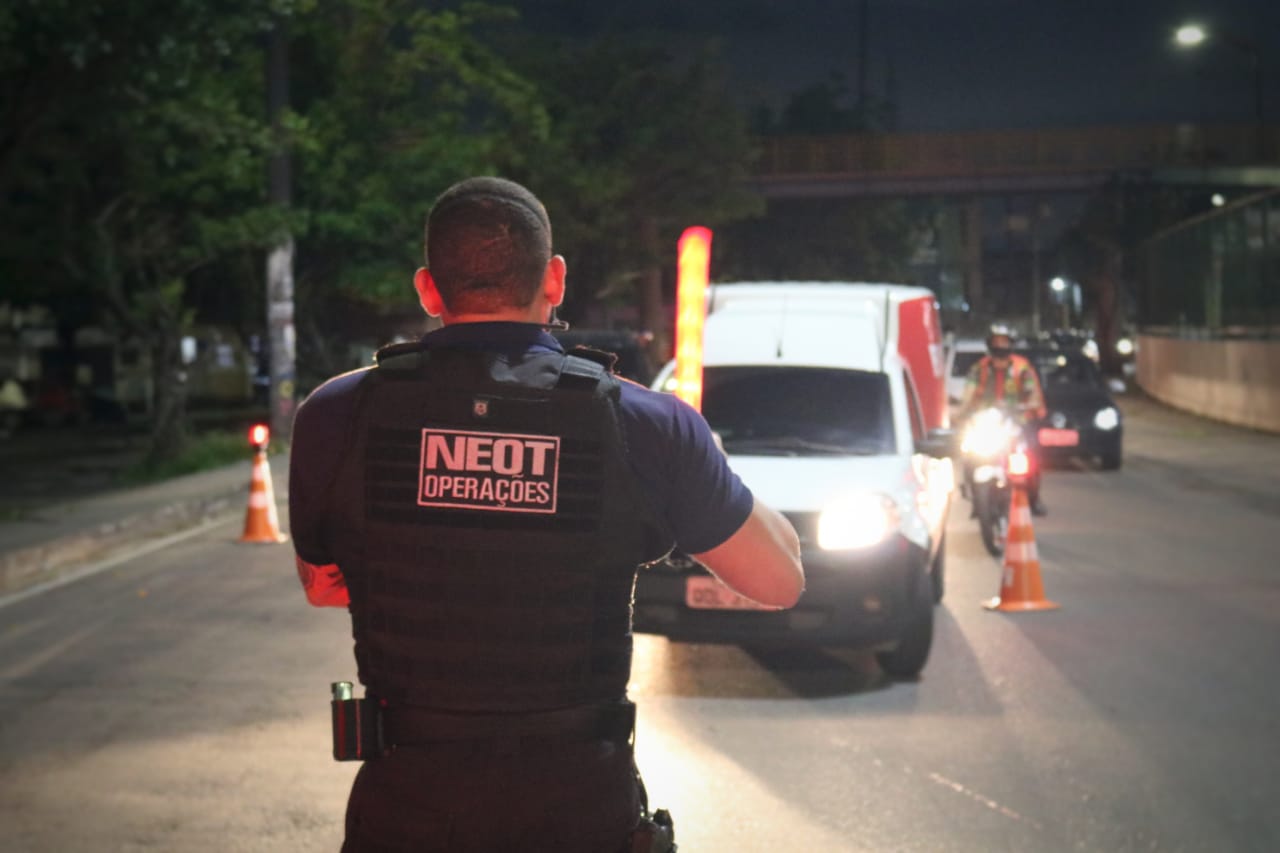 39 condutores foram autuados com irregularidades no trânsito em Manaus