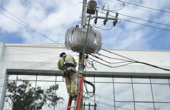 Ruas e avenidas ficam sem energia nessa quinta-feira em 4 bairros de Manaus