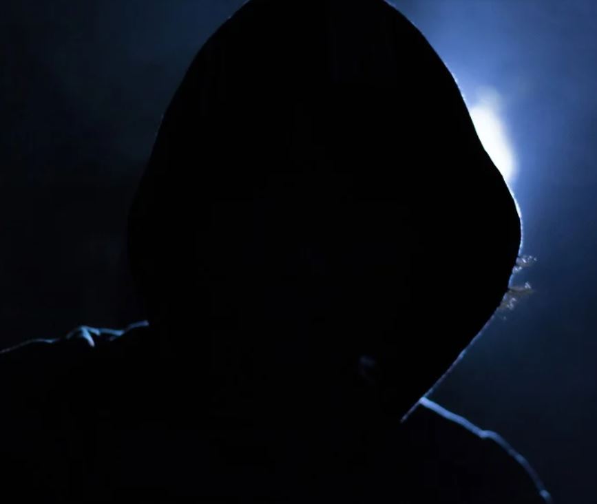 Homem ataca e tenta estuprar três mulheres em Manaus