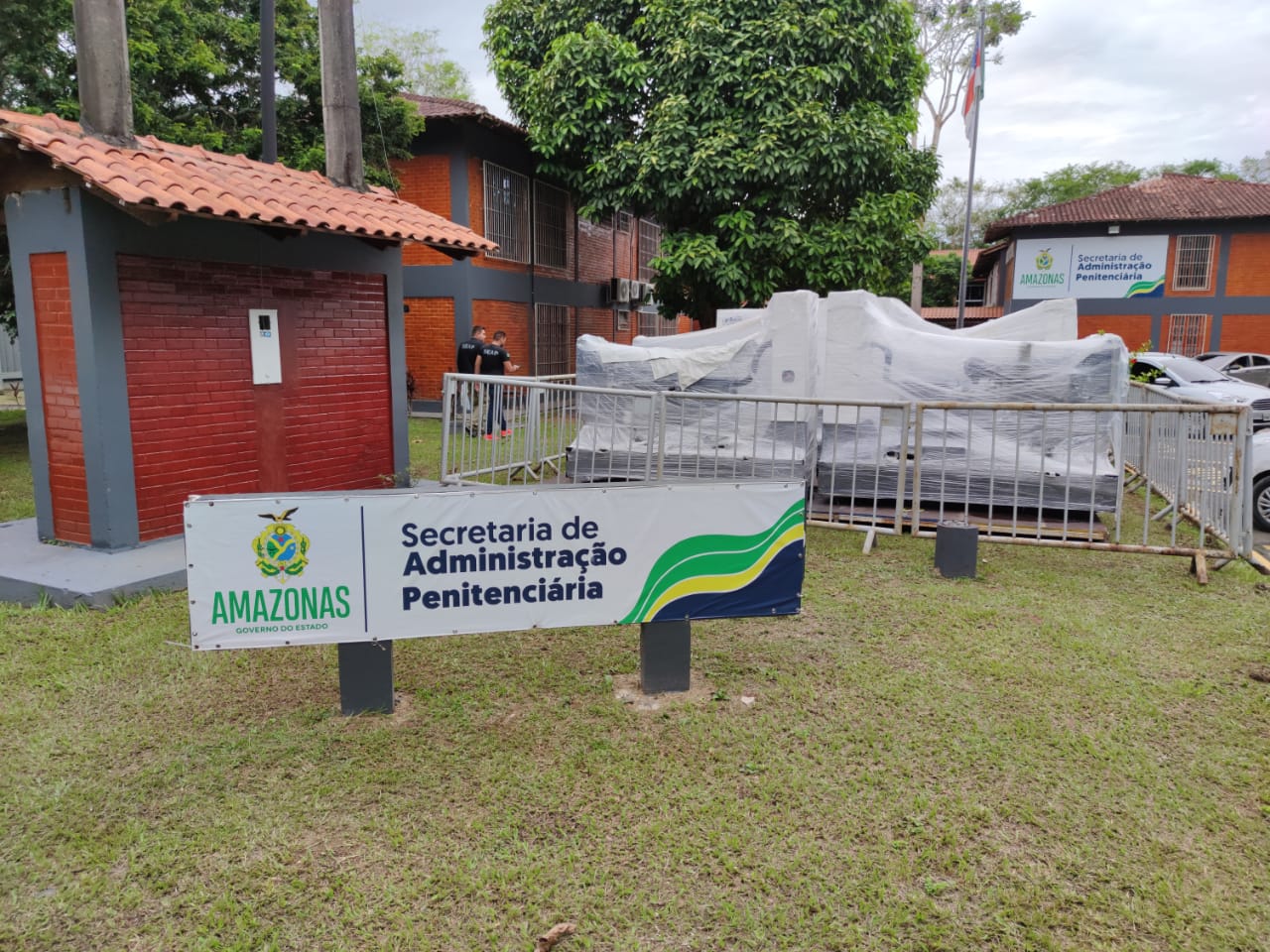 Geradores de energia serão distribuídos em presídios do Amazonas