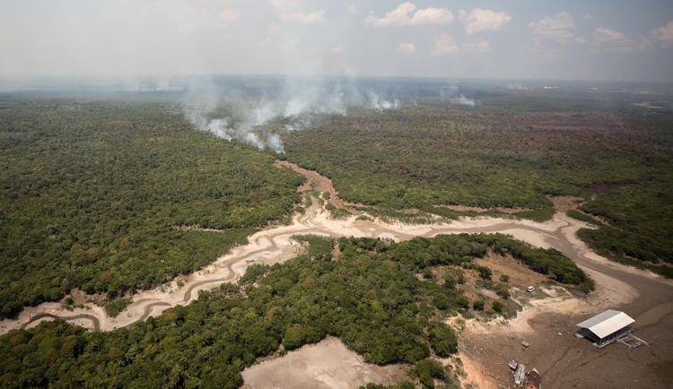 Seca severa na Amazônia pode bater recorde e se estender até janeiro