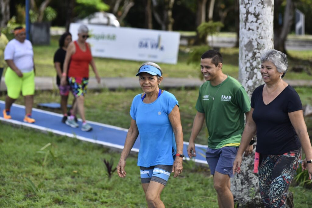 Vila Olímpica proporciona qualidade de vida a idosos por meio do esporte