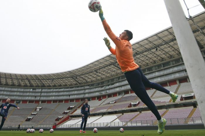 Seleção brasileira encerra preparação para partida contra o Peru