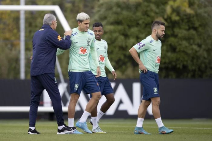 Pedro reforça sonho por Copa do Mundo e manda mensagem para Arana
